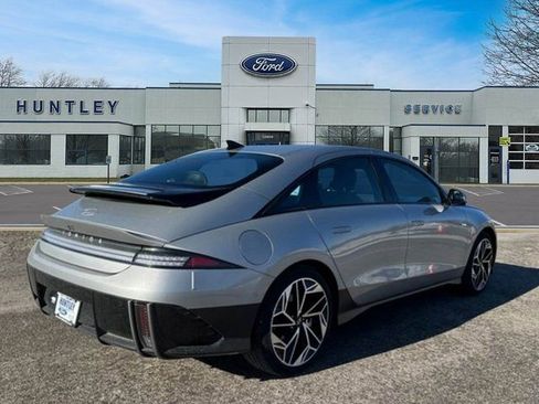 Used 2023 Hyundai Ioniq 6 Limited image 5