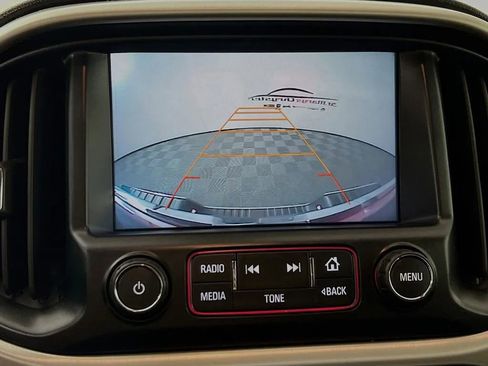 Used 2016 GMC Canyon SLE image 14