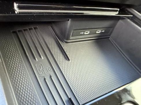 New 2025 Volkswagen Atlas SEL Premium R-Line image 28