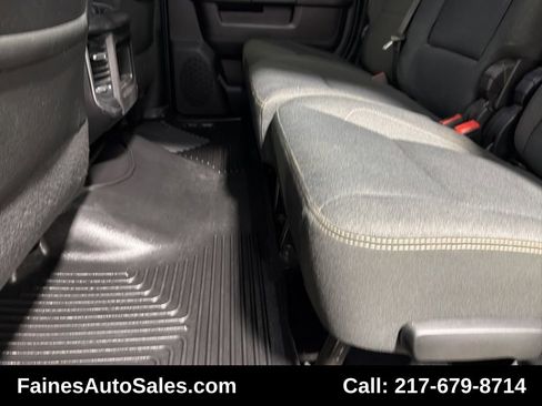 Used 2019 RAM 2500 Big Horn w/ Black Appearance Package image 45