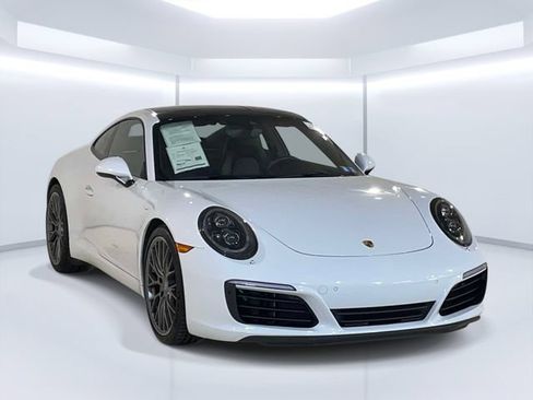 Used 2017 Porsche 911 Carrera S w/ Sport Package RWD image 9