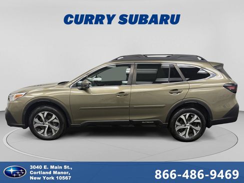 Used 2022 Subaru Outback Limited XT AWD/4WD image 2