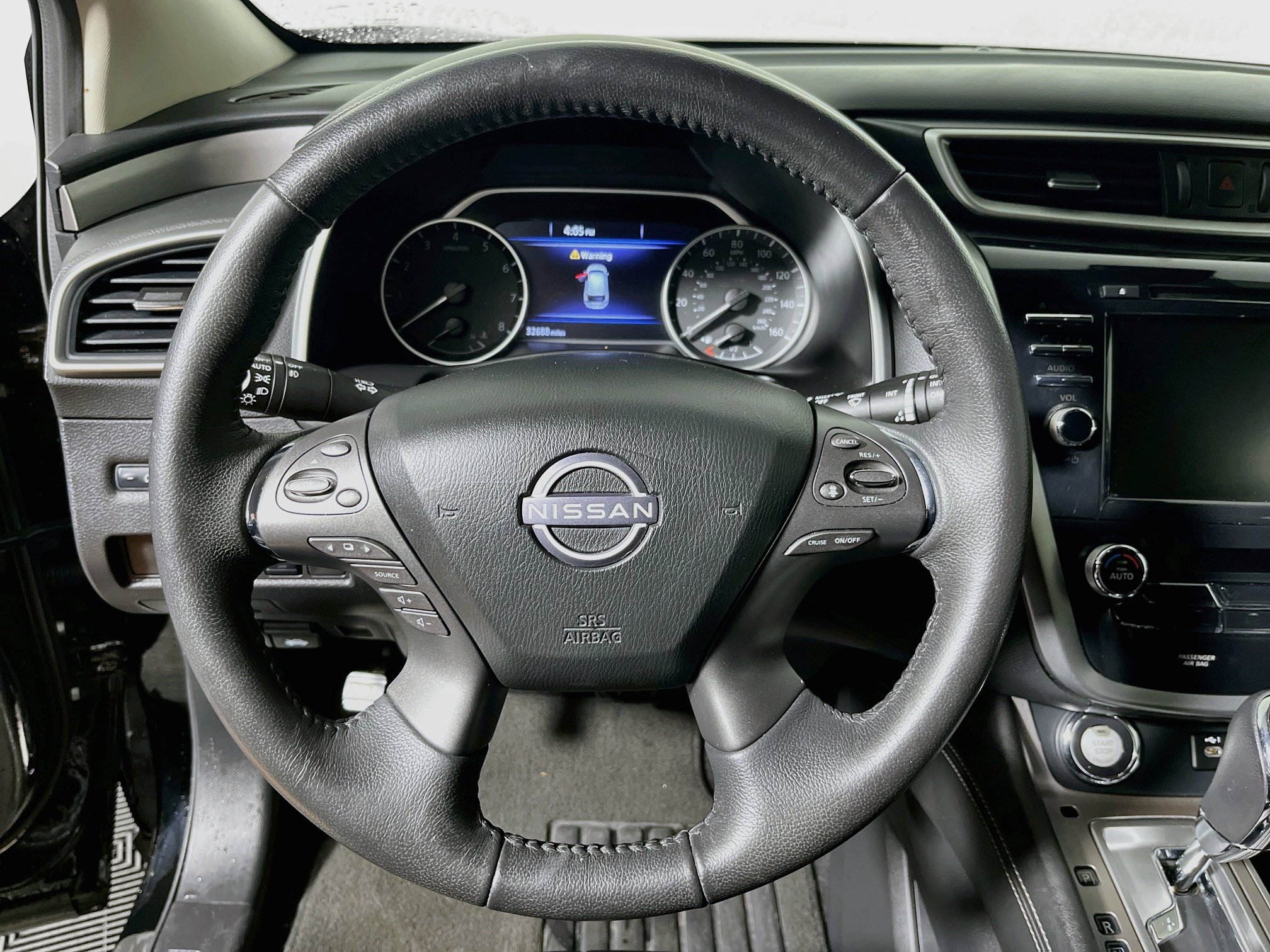 Used 2023 Nissan Murano SV w/ SV Midnight Edition Package FWD image 17