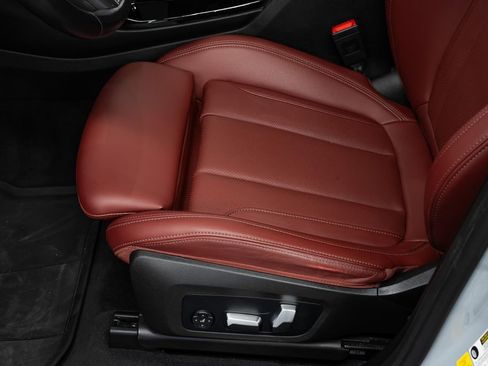 Used 2023 BMW X3 sDrive30i w/ M Sport Package image 38