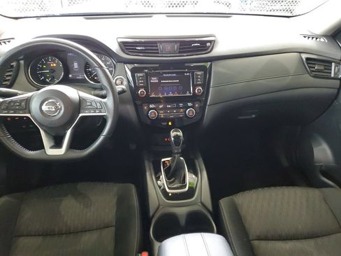 Used 2019 Nissan Rogue SV FWD image 12