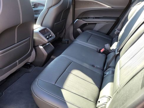 New 2026 Cadillac Lyriq Luxury image 33