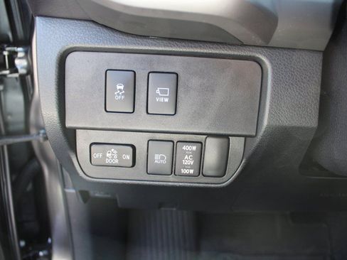 Used 2023 Toyota Tacoma Limited w/ Nightshade Package AWD/4WD image 17