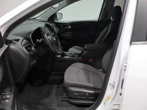 Used 2022 Chevrolet Equinox LT AWD/4WD image 10