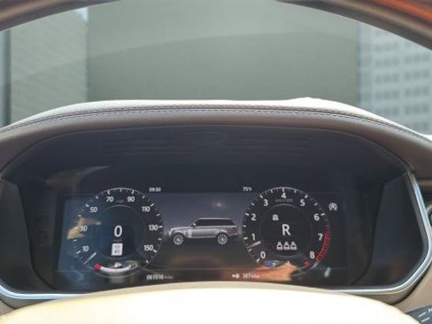 Used 2020 Land Rover Range Rover HSE image 29