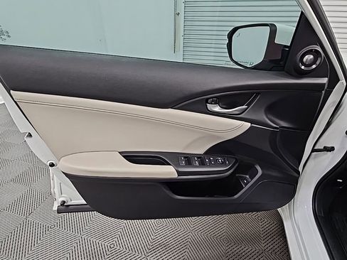 Used 2022 Honda Insight Touring image 32