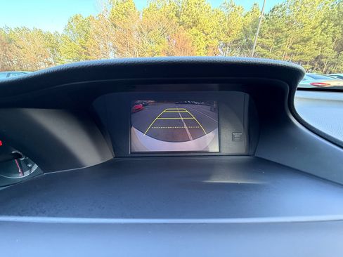 Used 2017 Honda Accord Sport image 18