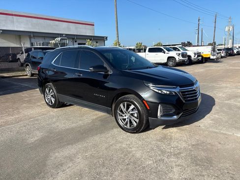 Used 2023 Chevrolet Equinox Premier FWD image 3