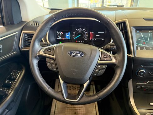 Used 2018 Ford Edge SEL w/ Equipment Group 201A image 16