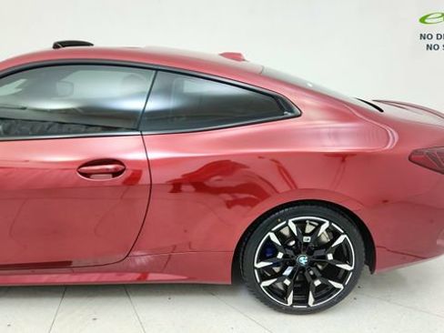 Used 2025 BMW M440i Coupe RWD image 11