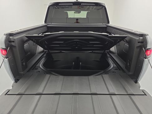 Used 2022 Rivian R1T Adventure AWD/4WD image 33
