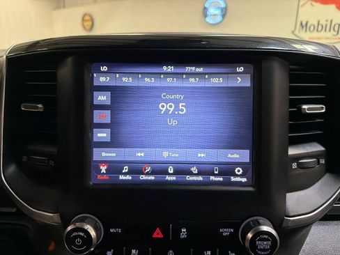 Used 2021 RAM 2500 Laramie AWD/4WD image 22