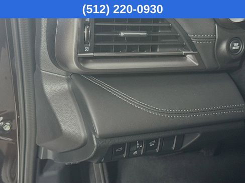 Certified 2025 Subaru Outback Limited image 11