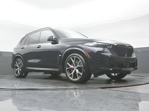 Used 2024 BMW X5 xDrive40i w/ M Sport Package AWD/4WD image 30