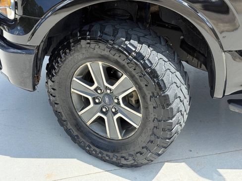 Used 2016 Ford F150 XLT w/ Equipment Group 302A Luxury AWD/4WD image 2