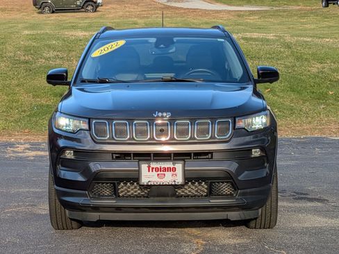 Used 2022 Jeep Compass Latitude w/ Sun and Sound Group image 9