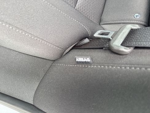 Used 2018 Chevrolet Malibu LT FWD image 54