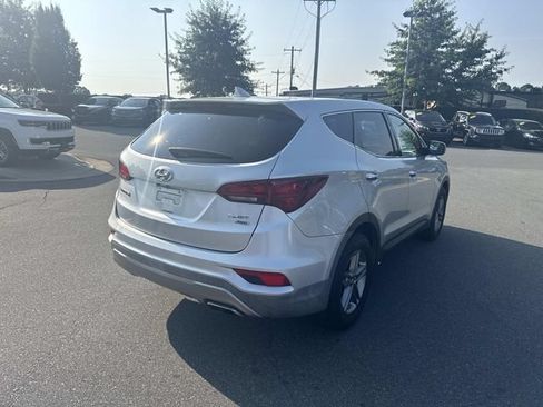 Used 2017 Hyundai Santa Fe Sport AWD/4WD image 9