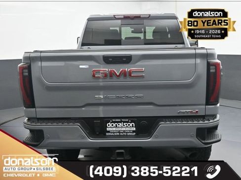 Used 2025 GMC Sierra 2500 AT4 w/ AT4 Preferred Package AWD/4WD image 4