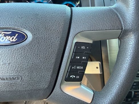 Used 2011 Ford Fusion SE w/ 201A Rapid Spec Order Code FWD image 32