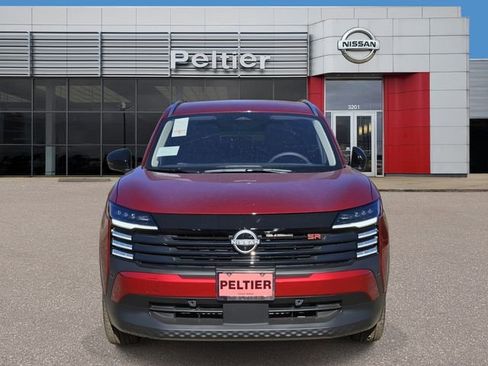 New 2026 Nissan Kicks SR image 2