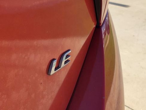Used 2016 Toyota Corolla LE FWD image 27