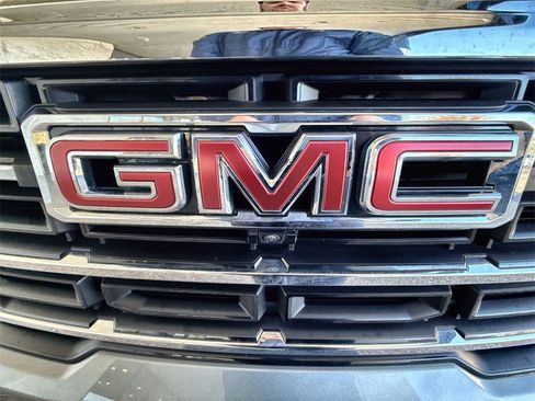 Certified 2025 GMC Acadia Elevation image 29