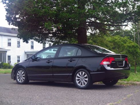 Used 2011 Honda Civic EX-L image 3