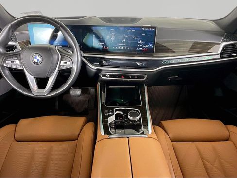 Certified 2025 BMW X5 xDrive40i w/ Premium Package AWD/4WD image 14
