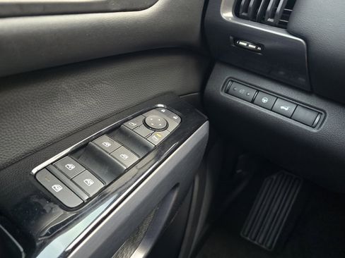 New 2026 Nissan Pathfinder SL AWD/4WD image 23