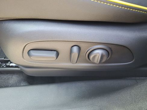 Used 2026 Chevrolet TrailBlazer ACTIV w/ Convenience Package image 19