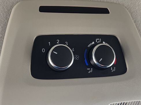 Used 2024 Ford Transit 350 XL RWD image 16