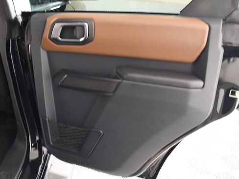 Used 2024 Ford Bronco Outer Banks AWD/4WD image 21