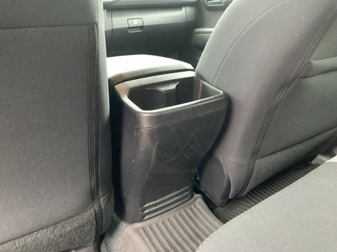 Used 2022 Toyota Tacoma TRD Sport image 15