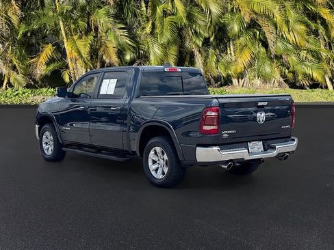 Used 2019 RAM 1500 Laramie AWD/4WD image 7