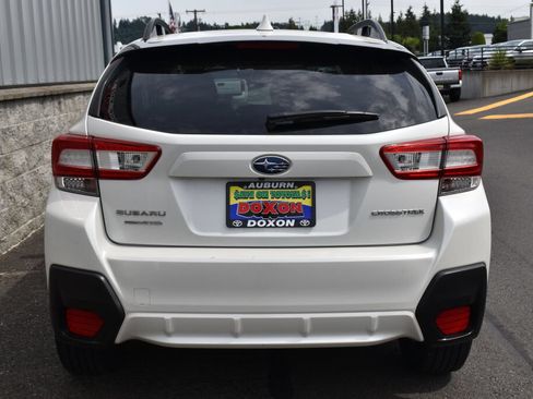 Used 2018 Subaru Crosstrek 2.0i Premium AWD/4WD image 6