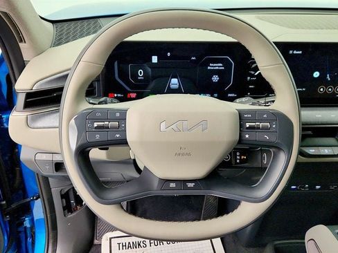 Used 2026 Kia EV9 Wind image 14