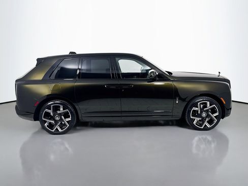 New 2026 Rolls-Royce Cullinan Black Badge AWD/4WD image 9