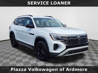 Certified 2025 Volkswagen Atlas Peak Edition SE AWD/4WD video 1