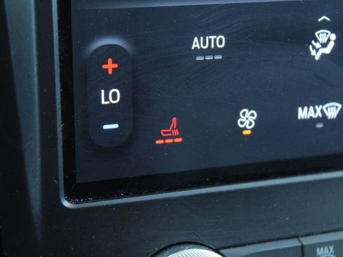 Used 2024 Ford Edge SEL AWD/4WD image 24