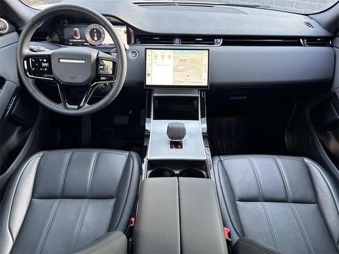 Used 2024 Land Rover Range Rover Evoque S image 16
