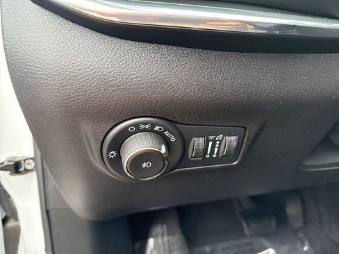 Certified 2024 Jeep Compass Limited w/ High Altitude Package AWD/4WD image 17