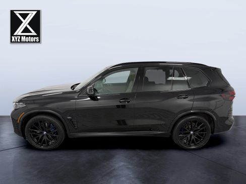 Used 2024 BMW X5 xDrive40i AWD/4WD image 3