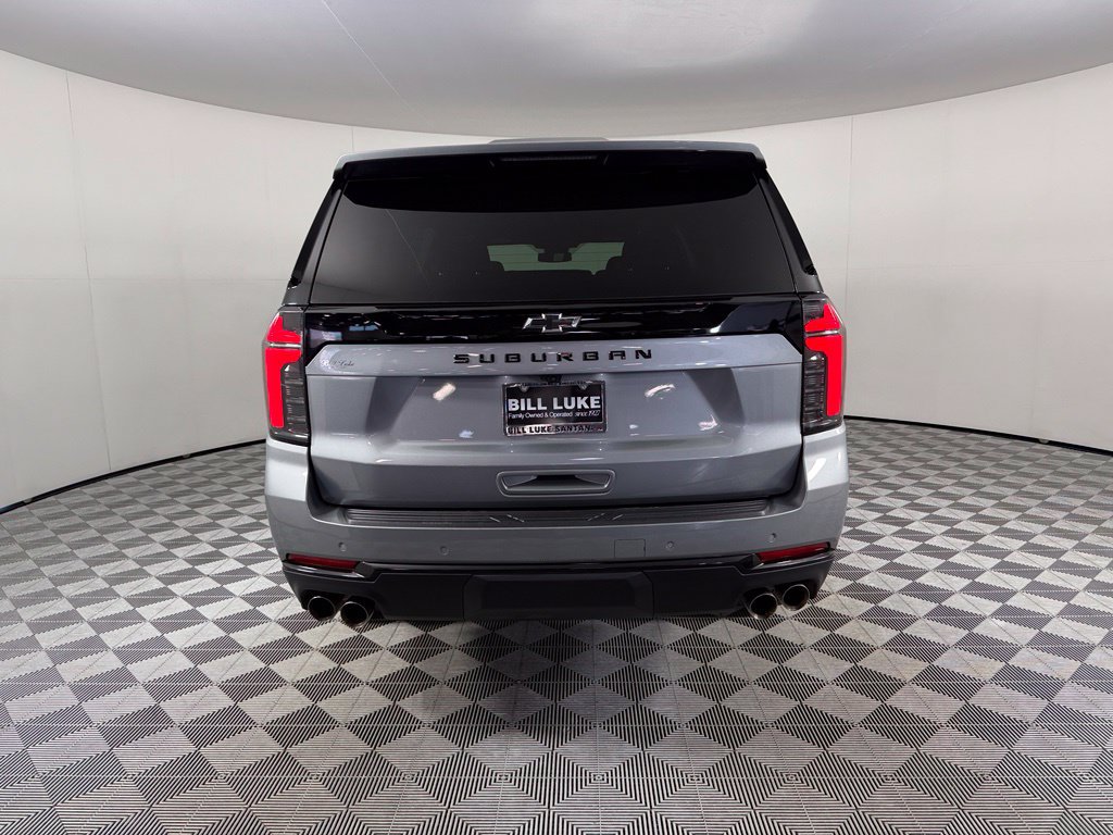 Used 2025 Chevrolet Suburban Z71 AWD/4WD image 9