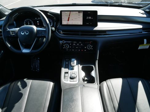 Certified 2025 INFINITI QX60 Luxe w/ Black Edition AWD/4WD image 10
