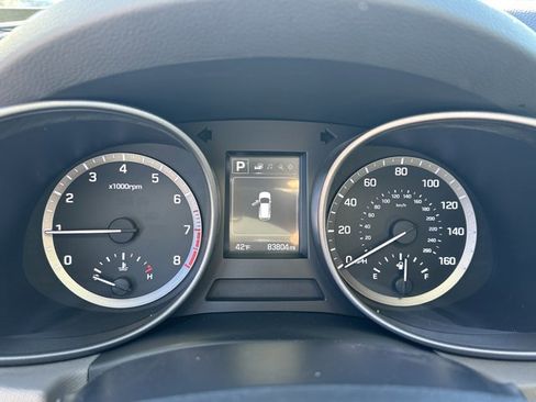 Used 2018 Hyundai Santa Fe Sport w/ 2.4L Value Package 02 image 31